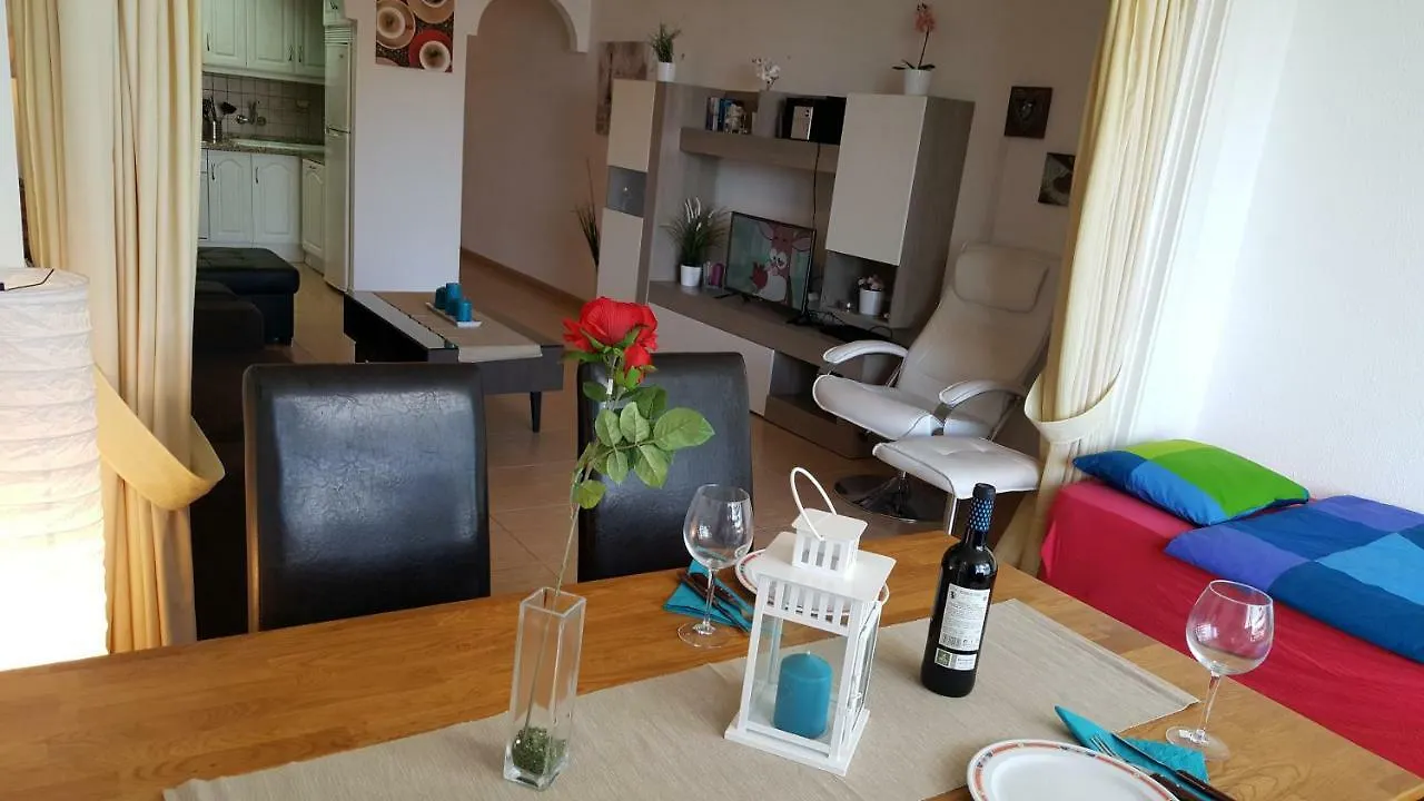 Apartment Jacaranda Close To The Beach, Sea-View, Pool, Wifi, Sat-Tv Arona   Arona (Tenerife)