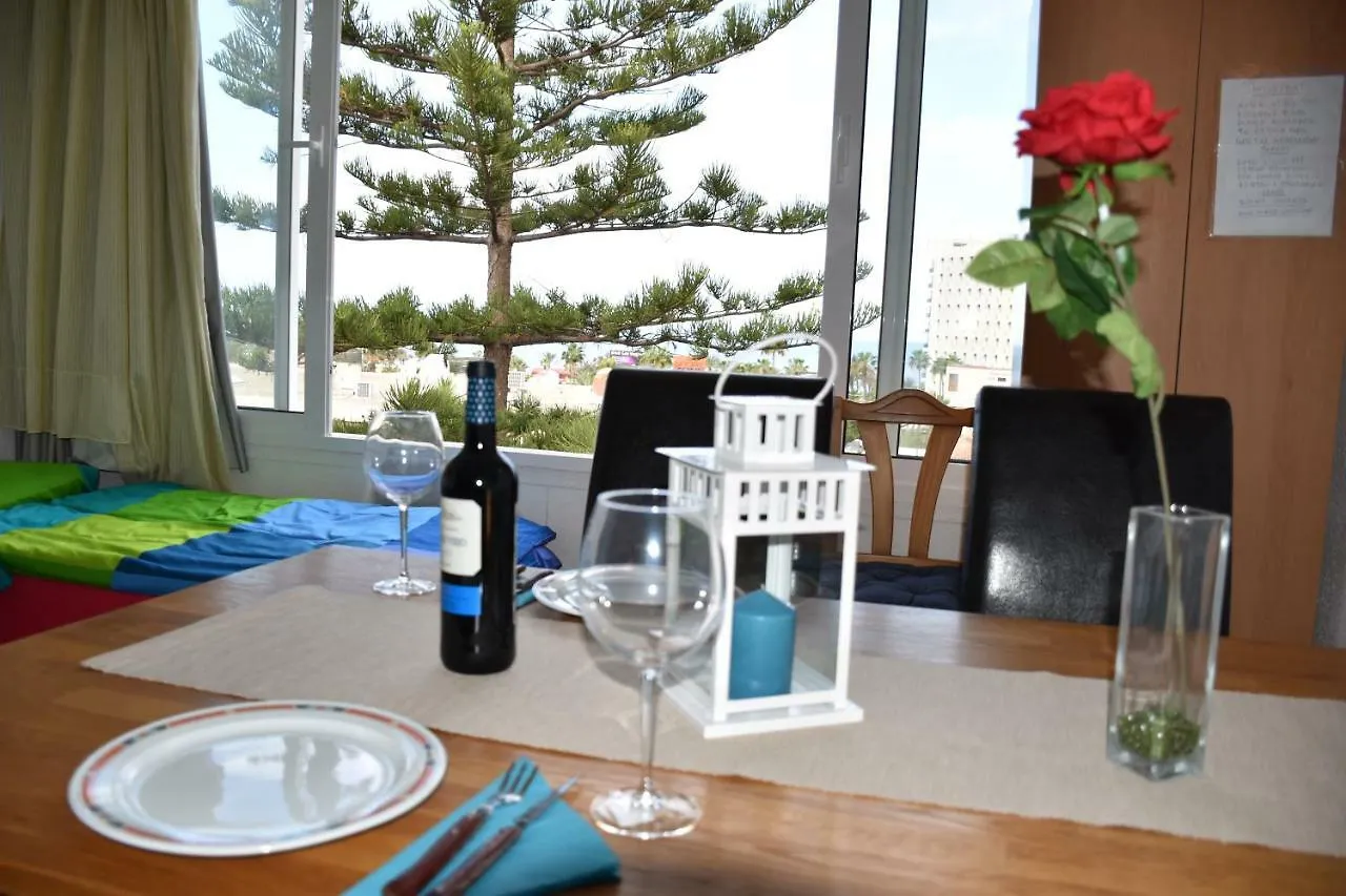 Apartment Jacaranda Close To The Beach, Sea-View, Pool, Wifi, Sat-Tv Arona