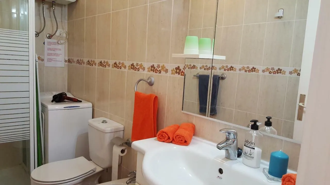 Apartment Jacaranda Close To The Beach, Sea-View, Pool, Wifi, Sat-Tv Arona